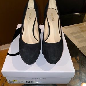 Nine West heel Size 9